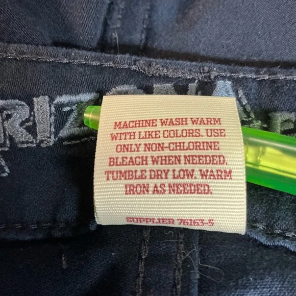 Arizona Jean Company Sateen Narrow Leg Blue Jeans with Branded Button - Picture 4 of 9